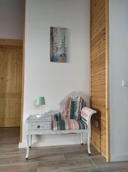 Casa De Madera El Jardin De Tara Villa Tinor Eksteriør billede